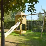 Countryside Villa With Wellness Дом отдыха
