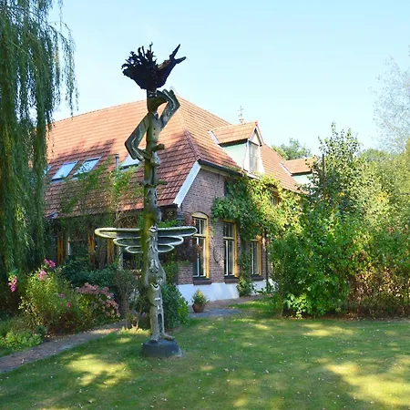 Countryside With Games Rekken