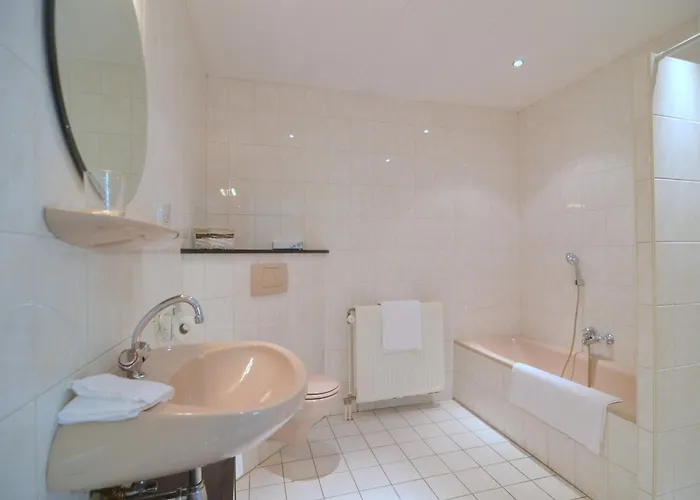 Countryside With Games Rekken