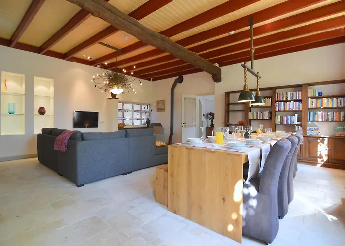 Countryside With Games Tatil Evi *