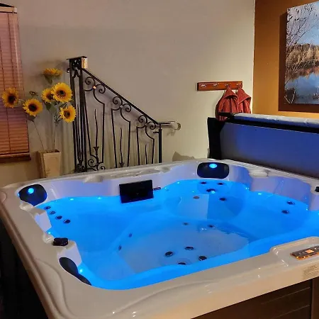 Spacious In And Wellness Area * Rekken