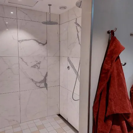 Casa vacanze Spacious In And Wellness Area Rekken