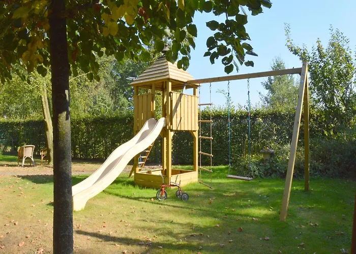 Countryside With Games בית נופש